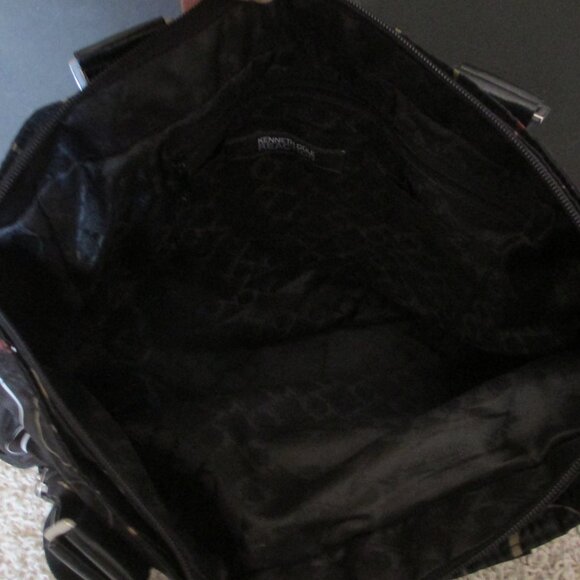 NEW! Kenneth Cole Reaction Black Nylon Handbag/Tote/Purse - Picture 6 of 8